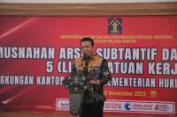 Ratusan Ribu Arsip Inaktif di Lima Satuan Kerja Kemenkumham Banten Dimusnahkan