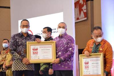 Zaki Terima Penghargaan Smart City Kategori Smart Living