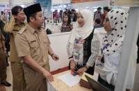 Pencaker Membludak di Hari Pertama Job Fair