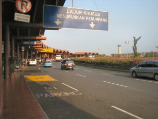 PT. Angkasa Pura II Sediakan Feeder Bus Taksi Gratis