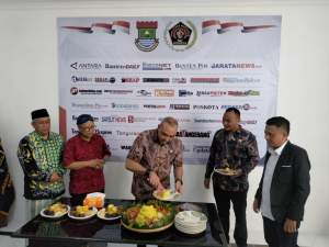 Zaki Resmikan Gedung PWI Kabupaten Tangerang