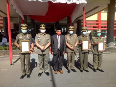 Satpol PP dan Damkar Pessel, Terima Penghargaan Terbaik III dalam Penegakan Perda AKB Sumbar