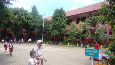 SDN Pasar Baru 2 Kota Tangerang.