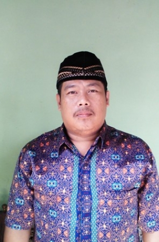 Nana, bakal Calon Kades Cinangka Serang