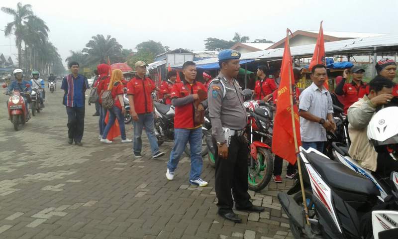 Demo buruh di Kabupaten Tangerang.