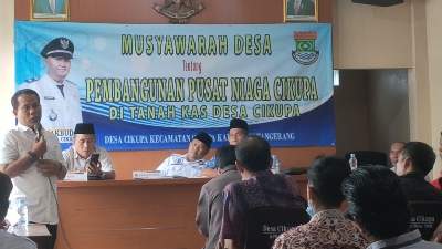 Bahas Pasar di Tanah Bengkok , Kades  Cikupa Kumpulkan Warga