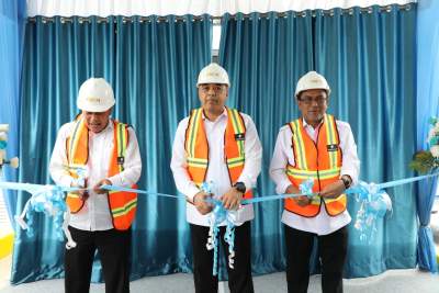 bupati Zaki resmikan pompa booster.