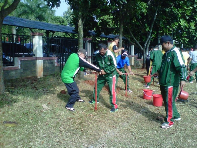 Koramil 19 Pondok Aren Targetkan 4760 Lubang Biopori