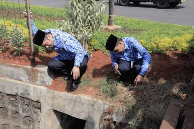 Arief Sidak Gorong-gorong Karang Tengah