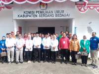 Pasangan Dambaan Jilid II Resmi Daftar ke KPU Kabupaten Serdang Bedagai