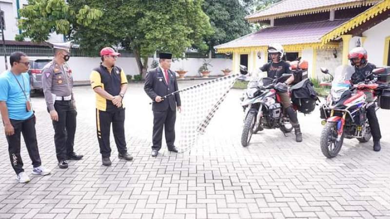Walikota Tanjungbalai Melepas Bikers Mahong &amp; Dentist On Road Tour To Asean