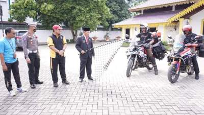 Walikota Tanjungbalai Melepas Bikers Mahong &amp; Dentist On Road Tour To Asean
