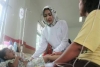 Blusukan, Airin Jenguk Pasien DBD Di Pondok Aren