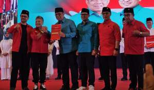 PDI Perjuangan Deklarasikan Benyamin Davnie - Pilar Saga Ichsan sebagai calon wali kota dan wakil calon wali kota Pilkada Tangsel 2024.