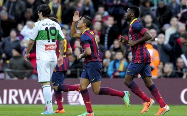 Barcelona Bantai Elche 4-0