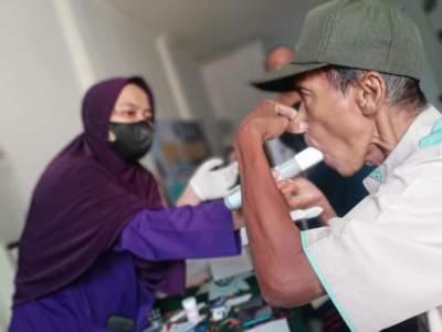 Meningkatkan Kesadaran Masyarakat, Muhammadiyah  Aisyiyah Ciledug dan FK Uhamka Gelar Pos Sehatmu