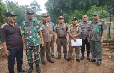 Satpol PP Tutup Galian Tanah di Desa Pete Tigaraksa