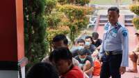 ISTIMEWA Sebanyak 17 WBP dari Rumah Tahanan Kelas IIB Pandeglang dipindahkan ke Lembaga Pemasyarakatan Kelas IIA Cilegon, Kamis (14/7/2022).