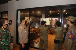 Jelang PSBB, TNI Polri dan Satpol PP di Kabupaten Tangerang Gelar Operasi Yustisi