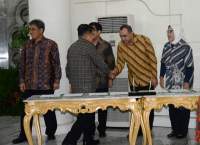 Penandatangan MoU GIPTI.