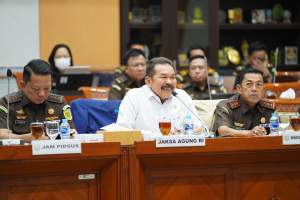 Jaksa Agung ST Burhanuddin, rapat bersama Komisi II DPR RI di Kompleks DPR/MPR RI, Senayan, Jakarta, Kamis (16/11/2023).