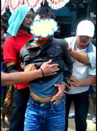 Kepergok Nyolong Motor Disiang Hari, Pelaku Babak Belur Dihajar Warga Pasar Kemis