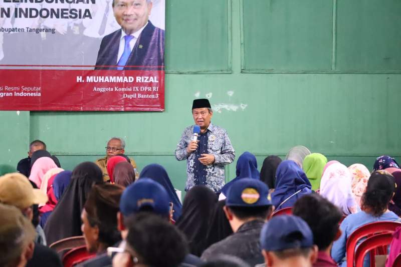 Muhammad Rizal Komisi IX DPR RI Bersama BP2MI Sosialisasi Program Penempatan Pelindungan PMI di Bencongan Indah Kelapa Dua