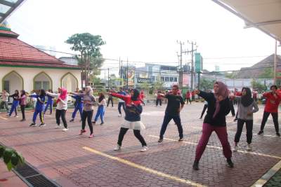 Jum’at Sehat: Jadi ASN Kuat, Sehat dan Produktif dengan Olahraga