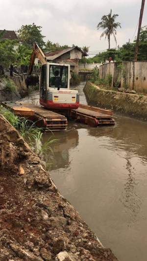 Curah Hujan Tinggi, Walikota Tangsel Keluarkan Instruksi Antisipasi Banjir