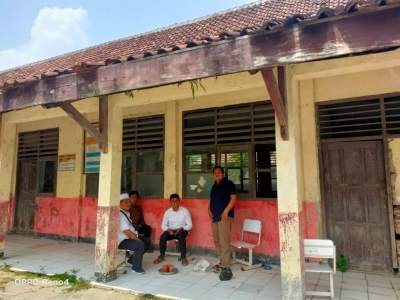 Gedung SDN Patrasana I Kresek Kondisinya Memprihatinkan
