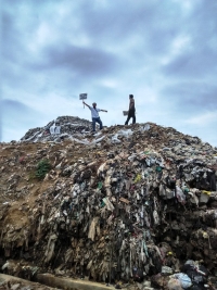 Ratusan Warga Tuntut TPA Cipeucang Ditutup