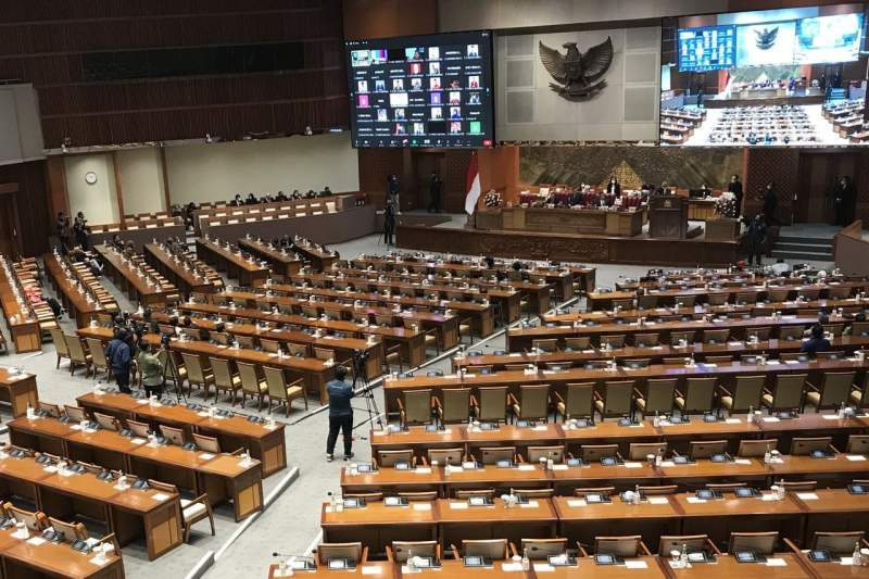 Masa Persidangan IV Tahun Sidang 2022-2023 di Kompleks Parlemen, Senayan, Jakarta, Kamis, 13 April 2023.