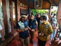 Menparekraf bersama Wakil Walikota Tangsel