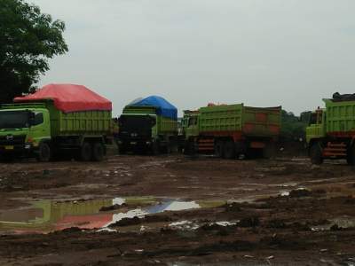 Galian Tanah di Kecamatan Kresek Masih Tetap Beroperasi