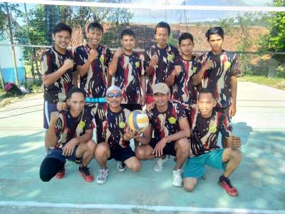 Tim bola Voli AMS Sumur Sabet Juara