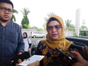 Siti Nur Azizah usai memaparkan visi misi di DPD Gerindra Banten, Rabu (15/1/2020). (ft by Aden)