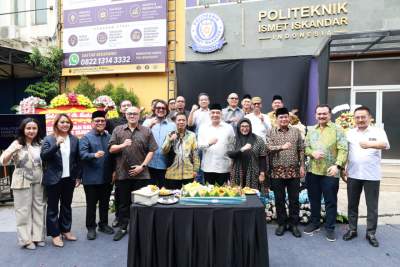 Bupati dan Wakil Bupati Hadiri Launching Kampus Politeknik Ismet Iskandar