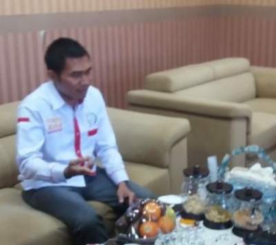 Guru Honor di SMK Tigaraksa Tak Digaji LSM BP2A2N: Dugaan 200 Juta Digelapkan