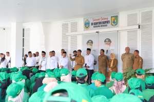 Bupati Sergai Minta Mahasiswa KKN Berikan Kontribusi Nyata Pembangunan Desa