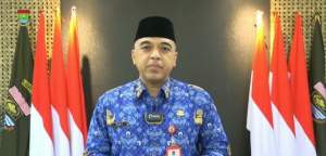 Bupati Tangerang, Ahmed Zaki Iskandar