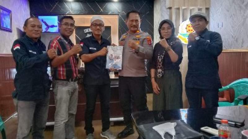 PWS Bersama MCC Sambangi Makopolsek Cisoka, Ini Kata Kapolsek