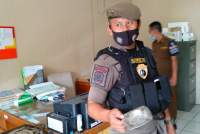 Razia Penegakan Perda KTR, Pol PP Tangsel Amankan Puluhan Asbak Rokok