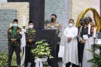 Kunjungi Gereja Citra Raya Kapolda Banten Ajak Jemaat Patuhi Prokes