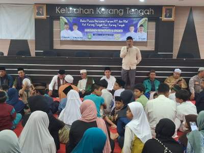 Wujudkan Kepedulian Terhadap Sesama, Kelurahan Karang Tengah Gelar Bukber dan Santunan