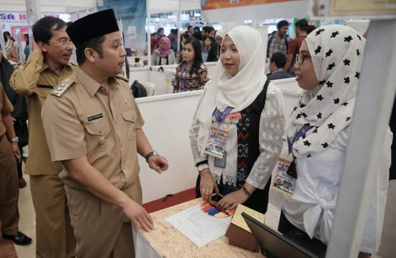 Wali Kota Tangerang Arief R Wismansyah saat membuka job fair di salah satu mall beberapa waktu lalu.