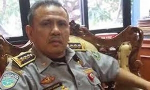 Revri Aroes Kepala Dishubkominfo Banten