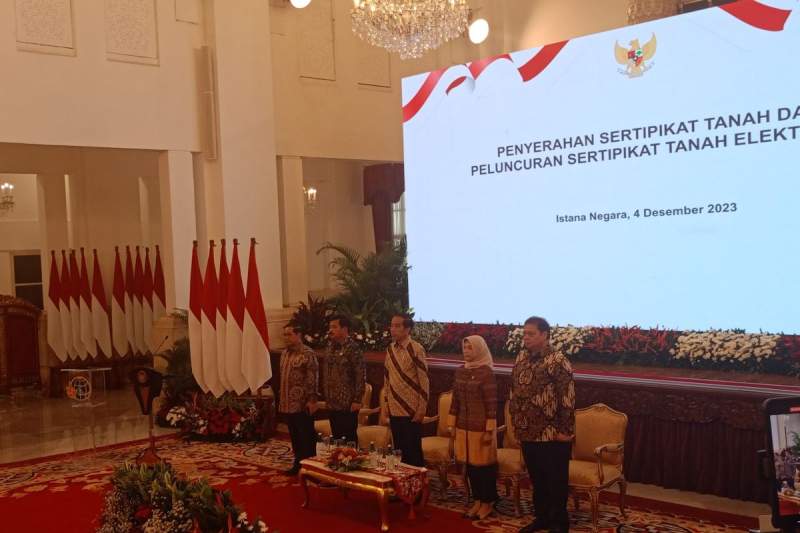 Jokowi Luncurkan Sertifikat Tanah Elektronik, Bisa &#039;Disekolahkan&#039;? 