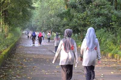 Suasana di komplek Ponpes Al-Zaytun.