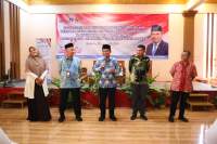 Muhammad Rizal DPR RI Gandeng BKKBN Banten Sosialisasi KIE Bangga Kencana Bersama Warga Perum Legok Indah