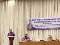 Bernilai Ekonomis, Mad Romli Minta Budidaya Maggot Terus Dikembangkan